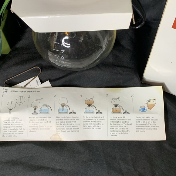 YAMA 8 cup glass vacuum brew stovetop siphon coffee maker made in Taiwan - Picture 3 of 9